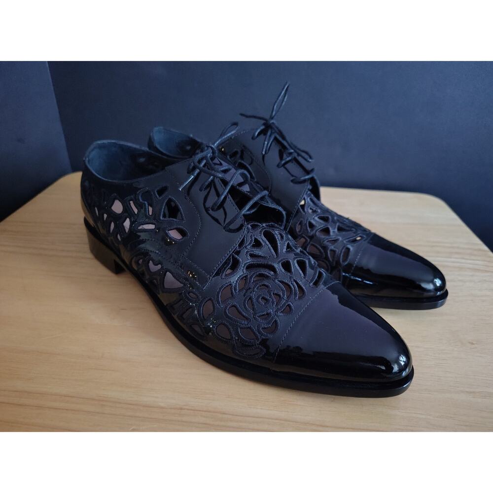 *Gorgeous* Valentino Patent Leather Eyelet Trim Oxford Shoes Size US 10B EU 40